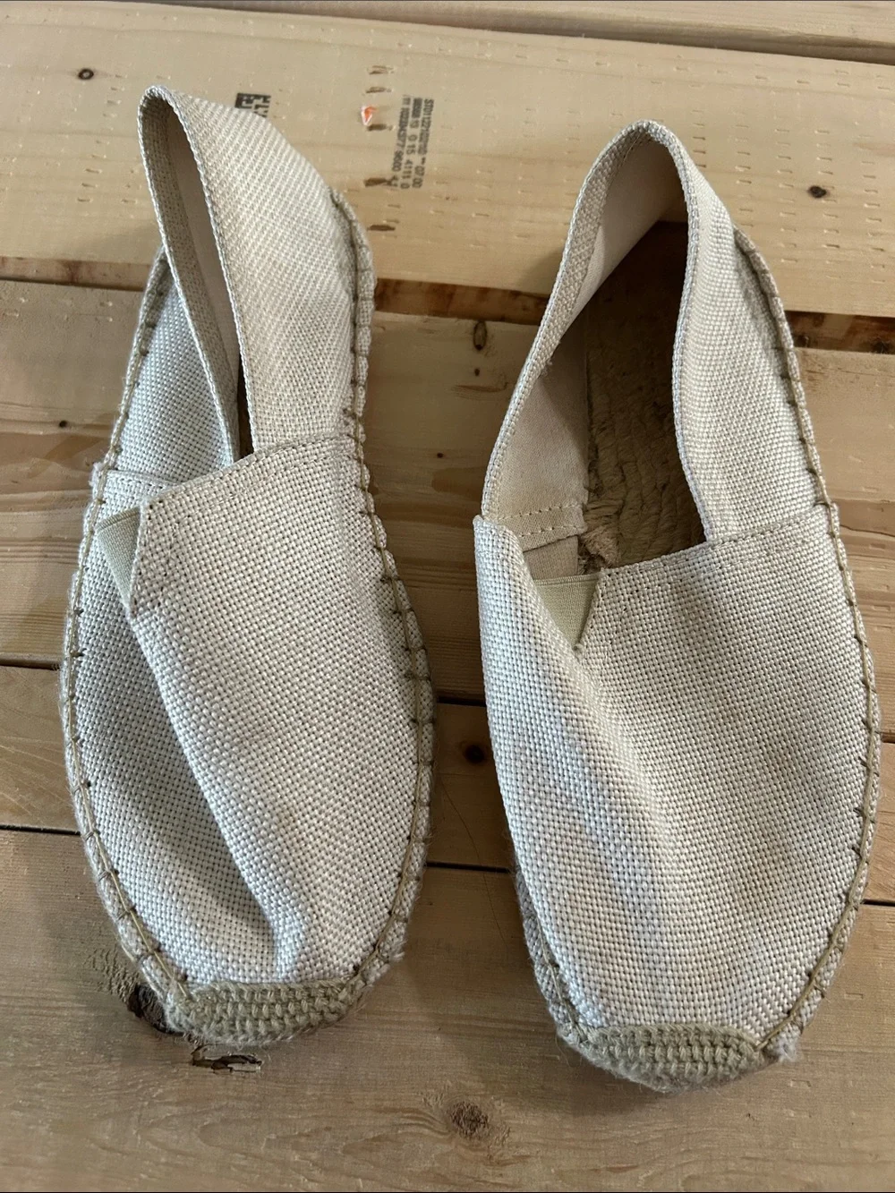Women's Canvas Espadrille Slip-Ons in Natural Cream